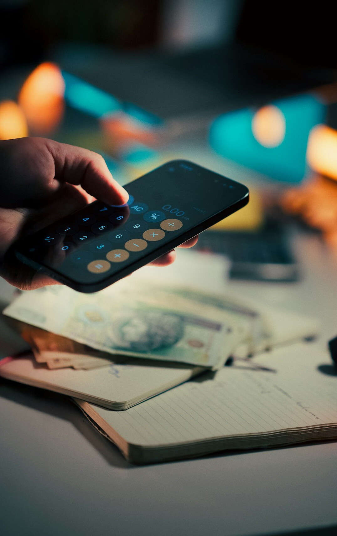 calculator with money
